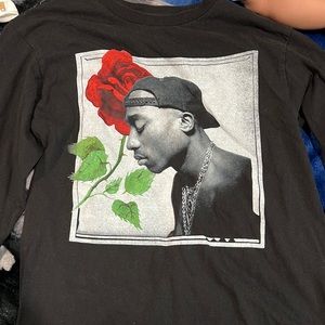 Small long sleeve Tupac tee